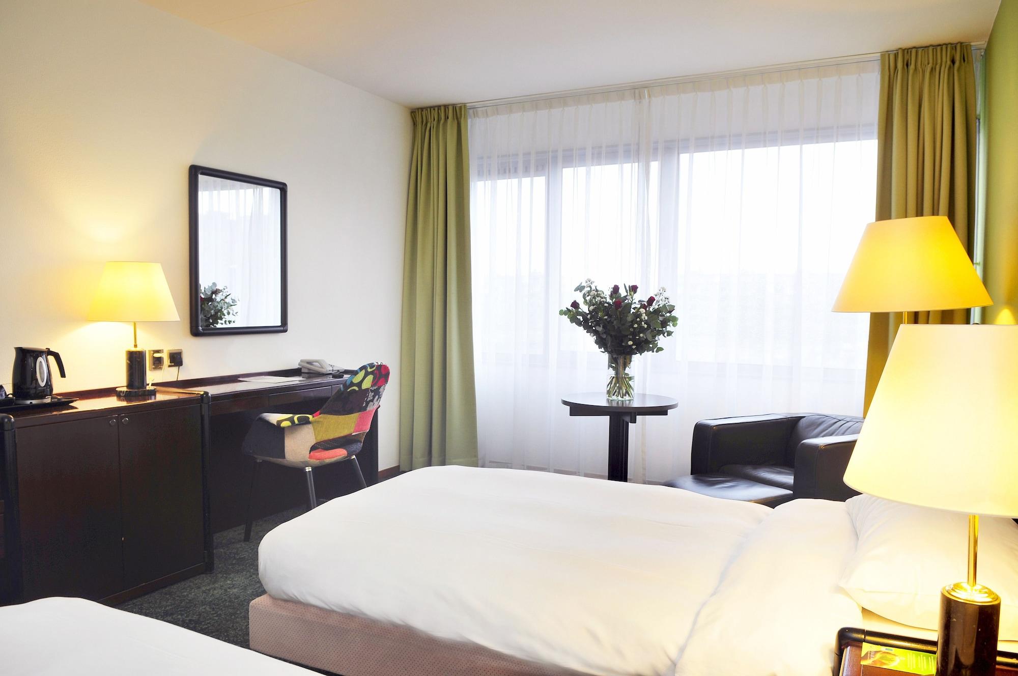 Fletcher Hotel-Restaurant Leidschendam - Den Haag Экстерьер фото